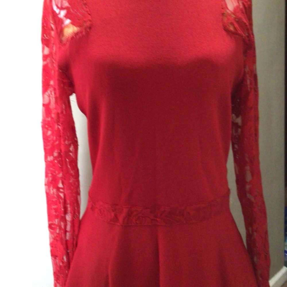 Red international concepts blouse  inc - Picture 4 of 9